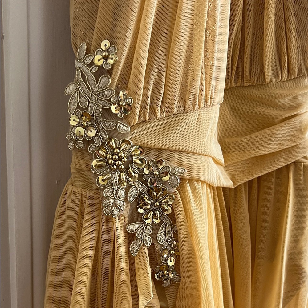 EUC Weissman Elegant Gold Asymmetrical Dance Costume - size MC - Picture 3 of 12
